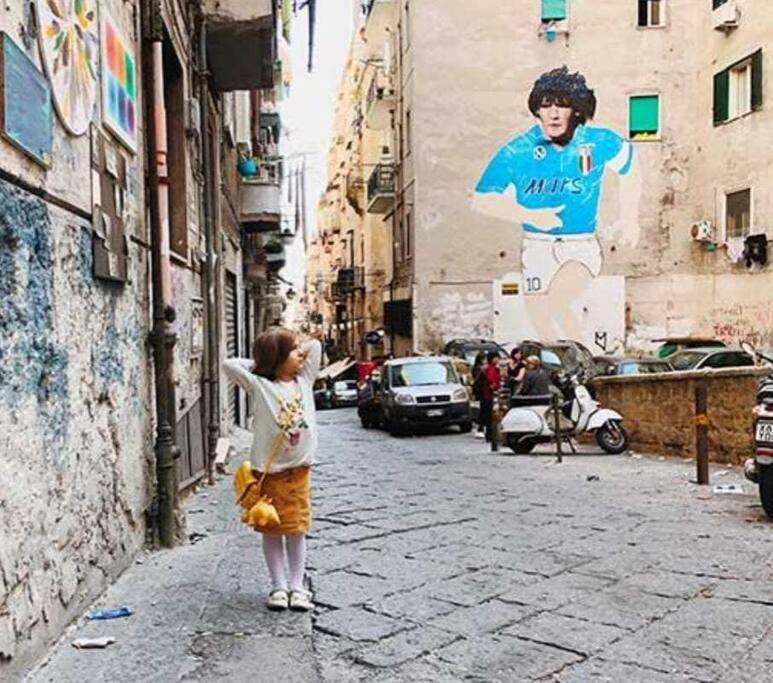 I Tre Re Via Toledo ナポリ エクステリア 写真